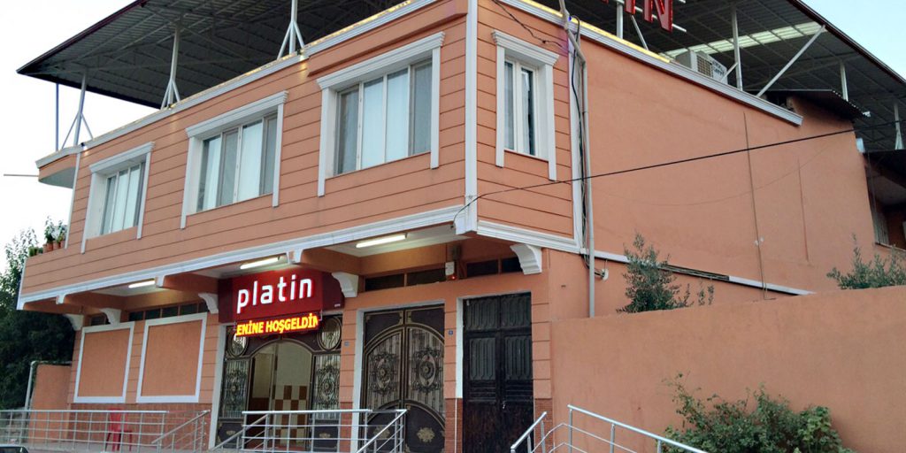 Mutlu günlerinizin değişmez adresi PLATİN DÜĞÜN SALONU yenilendi